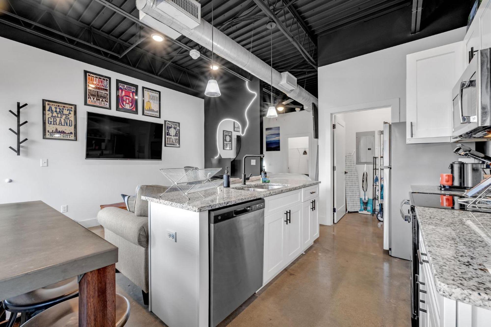 New Studio Sleeps 4 - 7 Mins To Dwtn 纳什维尔 外观 照片